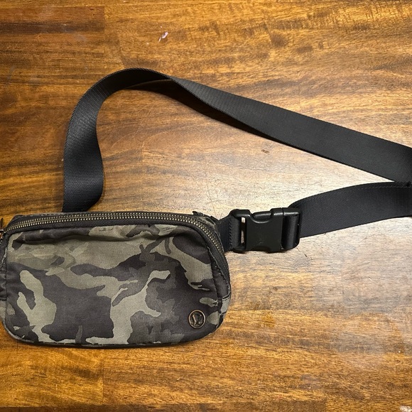 lululemon athletica Handbags - lululemon athletica Camouflage Belt Bag